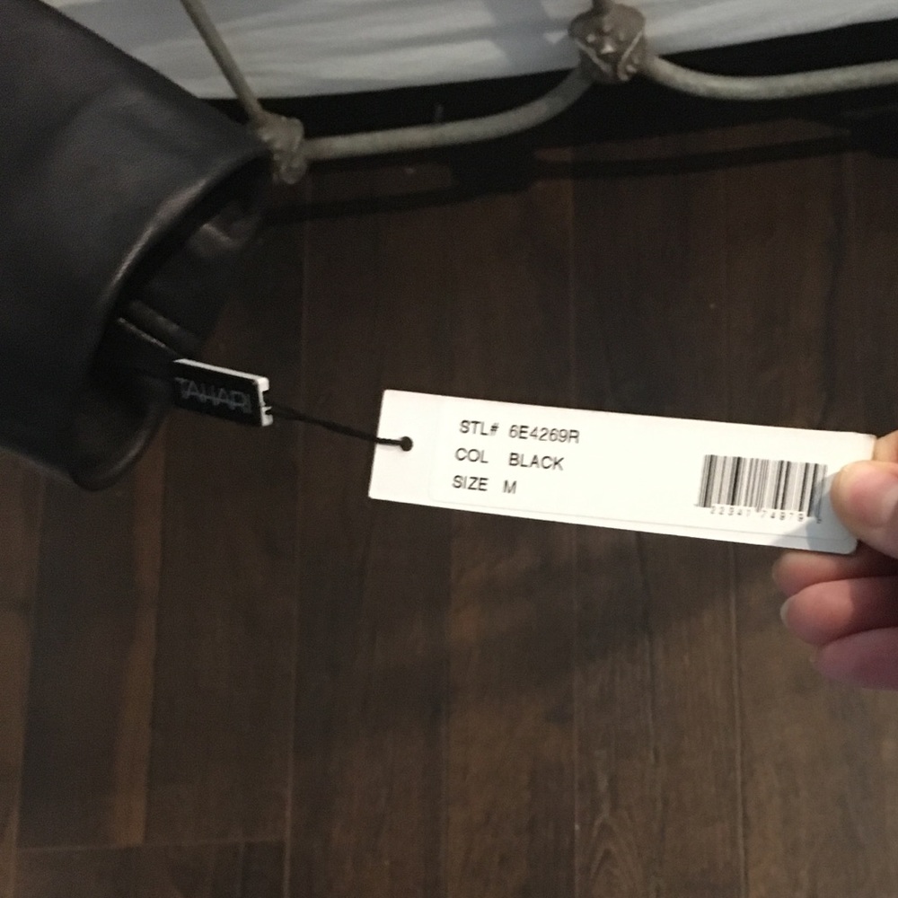 NWT Tahari leather jacket - Picture 4 of 5